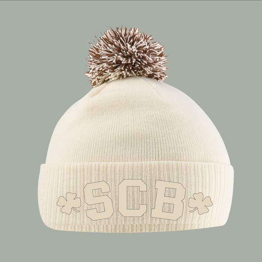 Il cappello con pon pon SCB